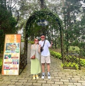 Meet your Posher, Mai trí thức